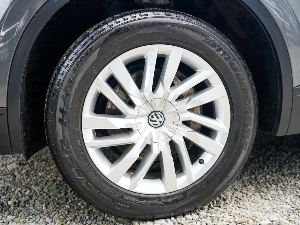 2020 Volkswagen Touareg