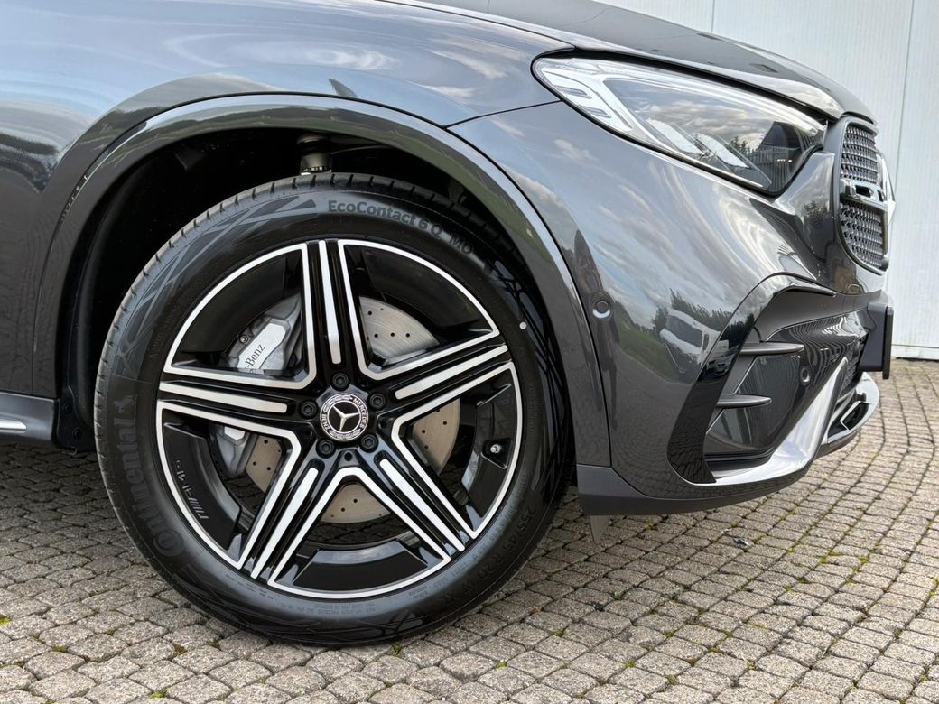 2025 Mercedes-Benz GLC Class