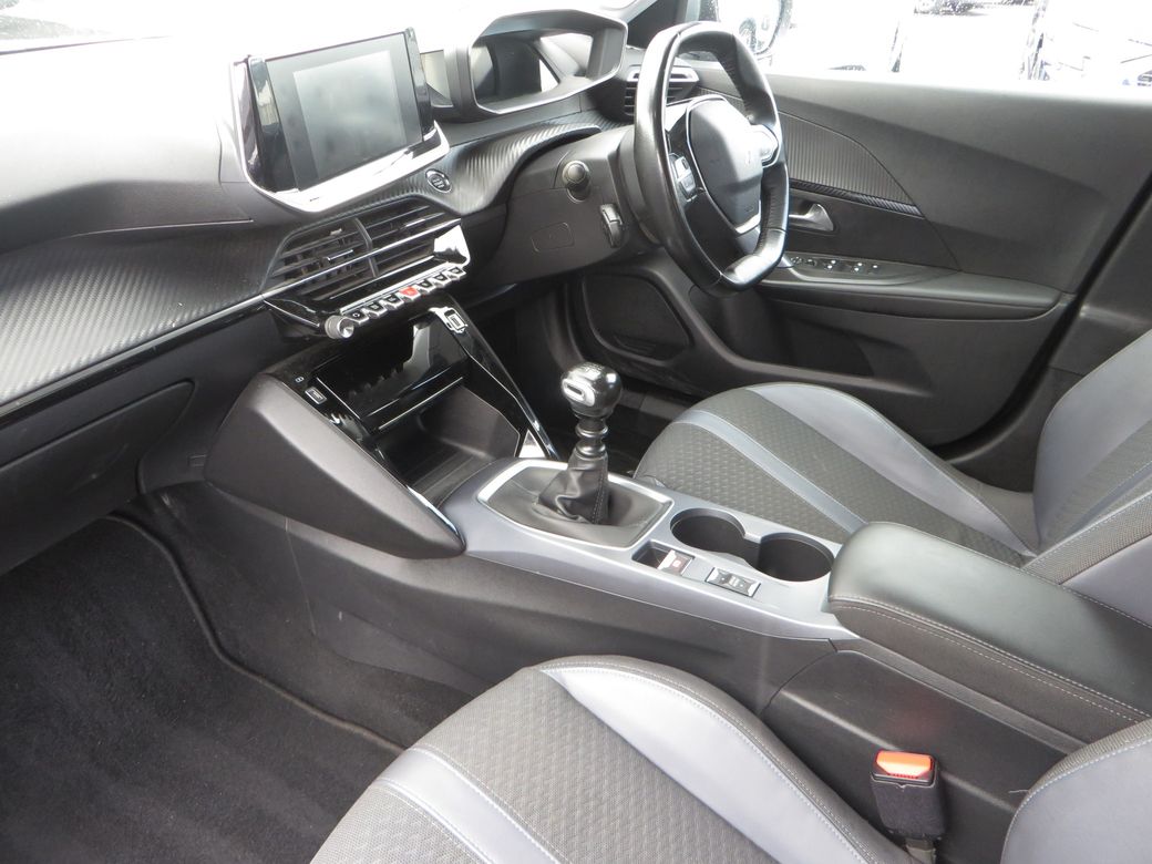 2021 Peugeot 2008