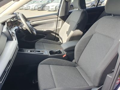 2023 Volkswagen Golf