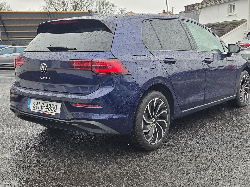 2024 Volkswagen Golf