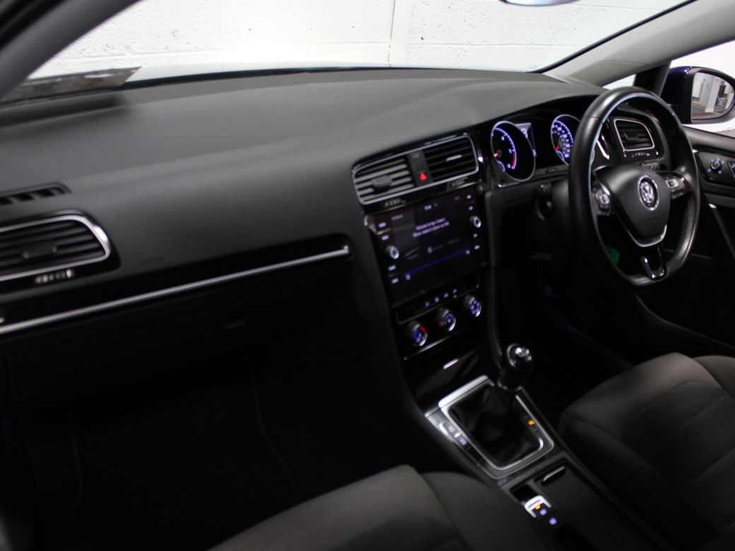 2019 Volkswagen Golf