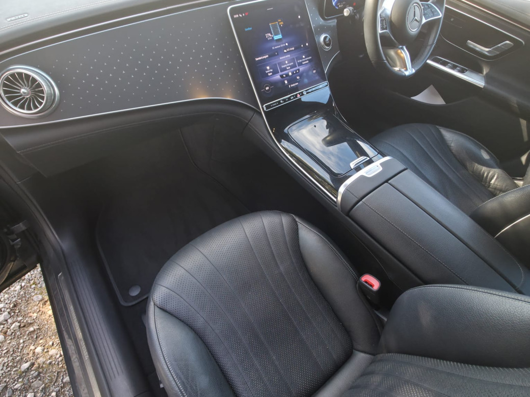 2023 Mercedes-Benz 300