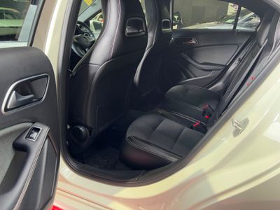 2016 Mercedes-Benz A 180