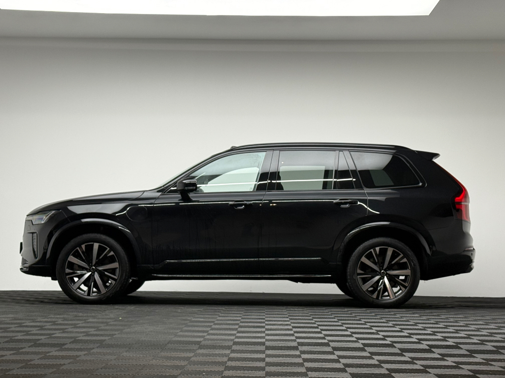 2025 Volvo XC90
