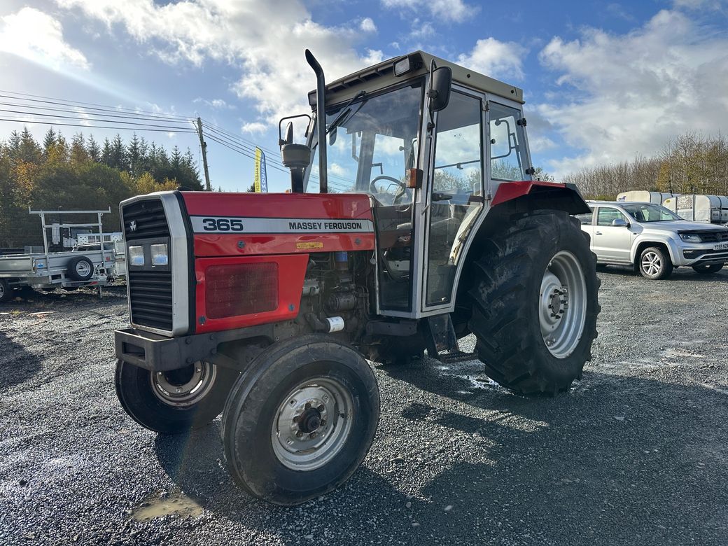 1990 Massey Ferguson 362