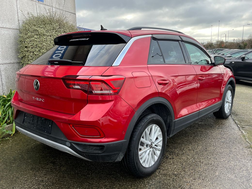 2023 Volkswagen T-Roc