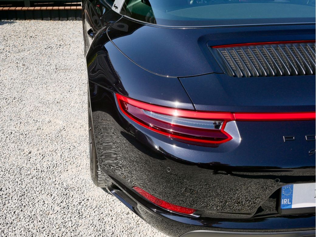 2017 Porsche 911