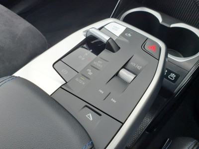 2025 BMW iX2