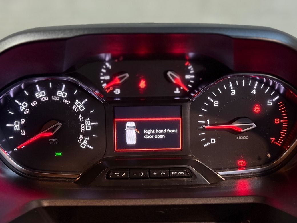 2023 Peugeot Partner