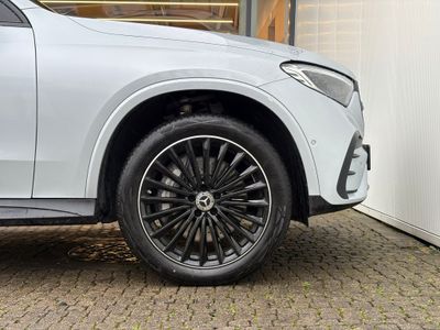 2025 Mercedes-Benz GLC Class