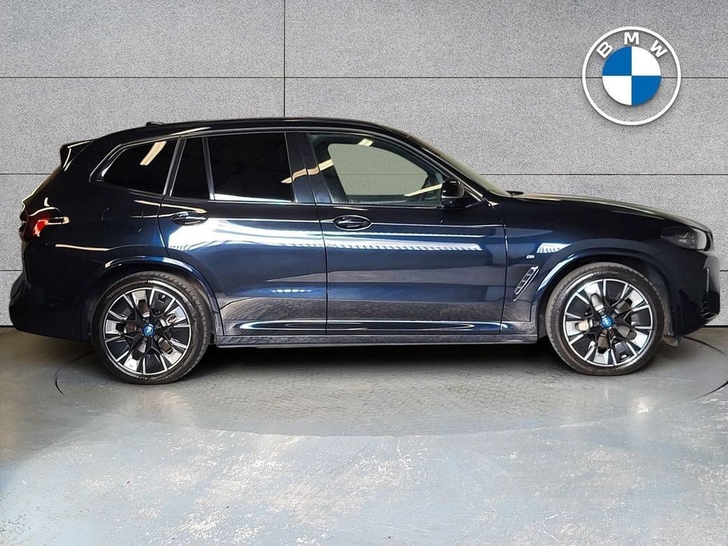 2024 BMW iX3