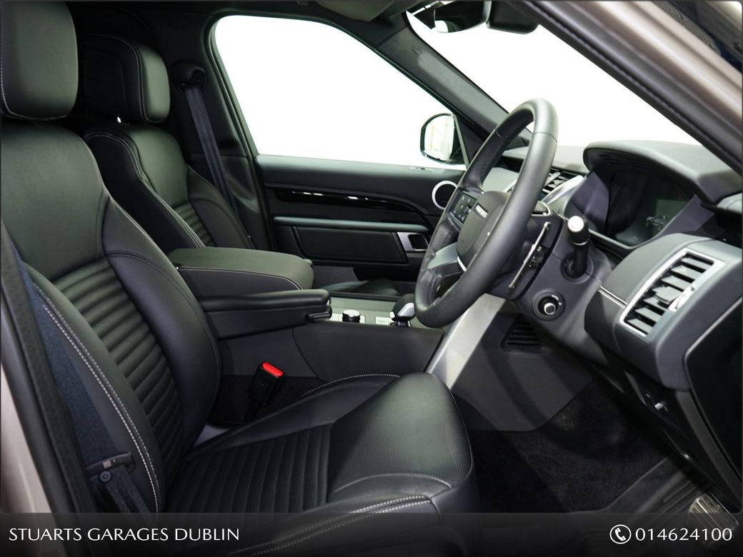 2025 Land Rover Discovery