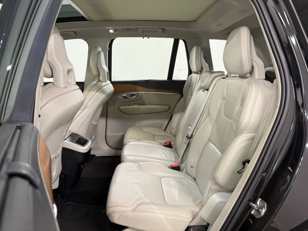 2016 Volvo XC90