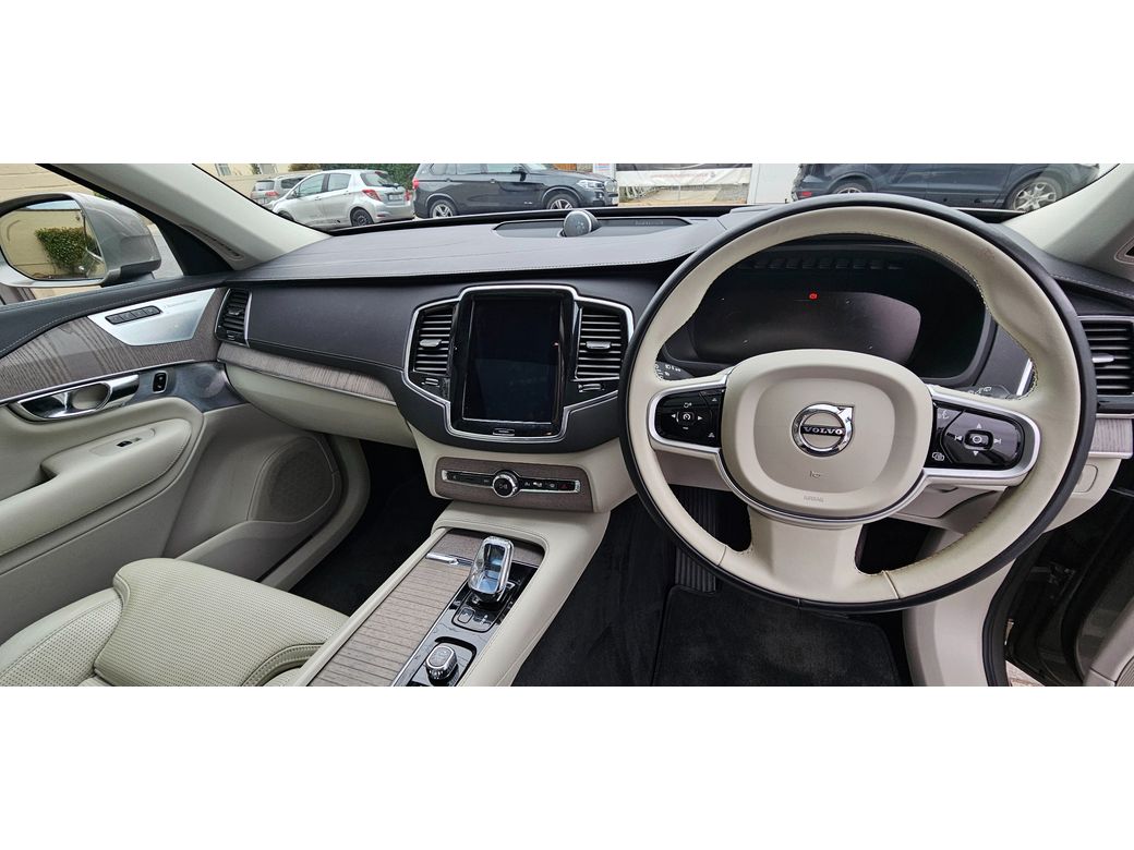 2021 Volvo XC90