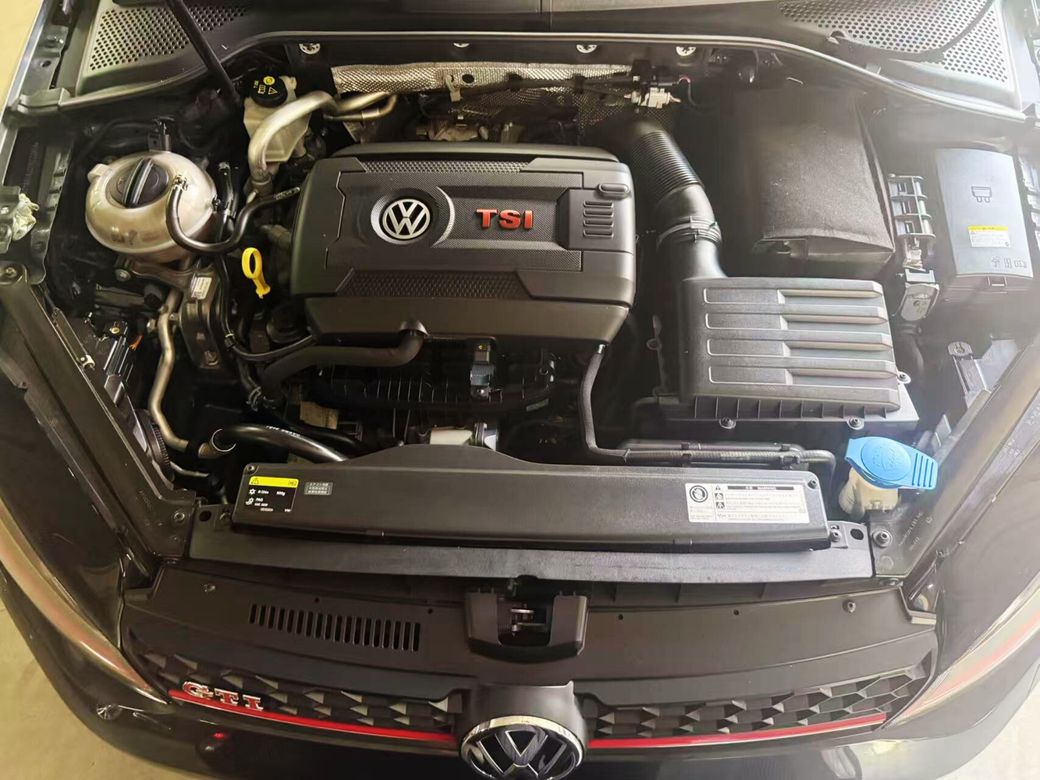 2014 Volkswagen Golf