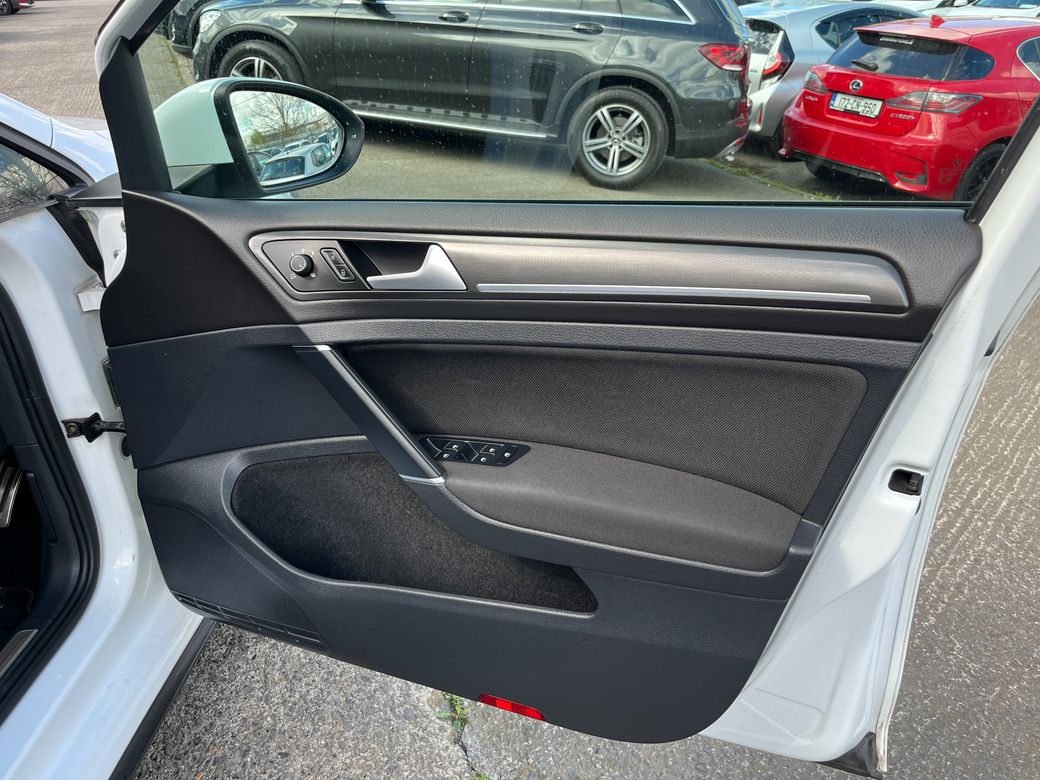 2018 Volkswagen Golf