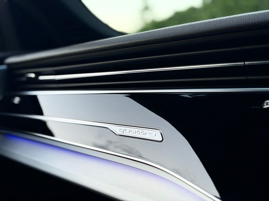 2023 Audi Q8
