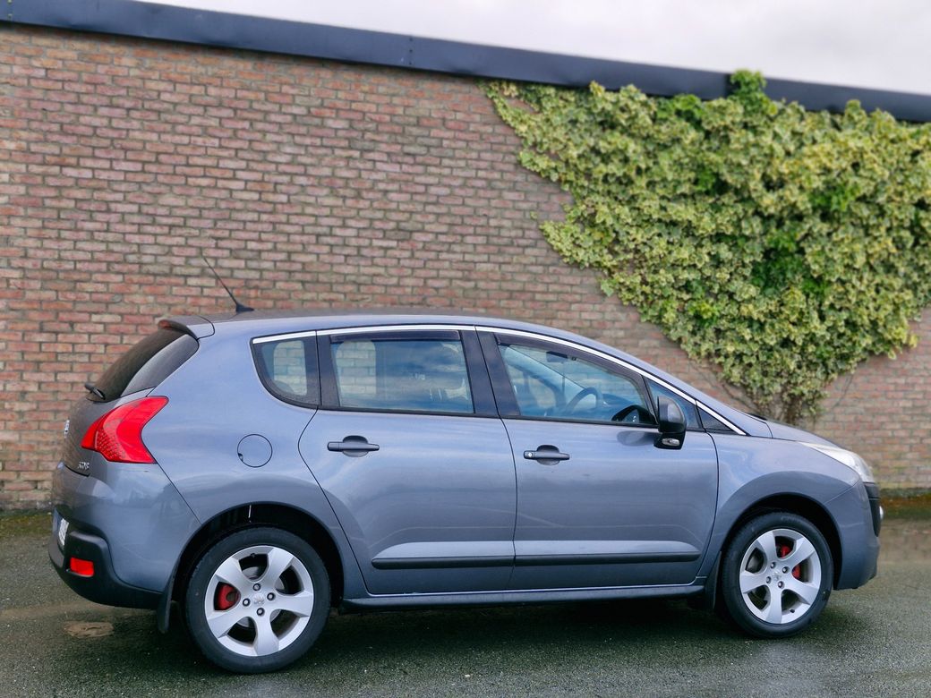 2012 Peugeot 3008