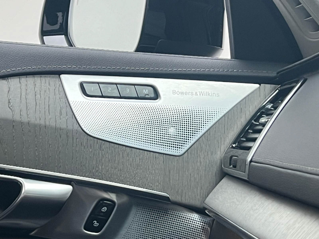 2024 Volvo XC90