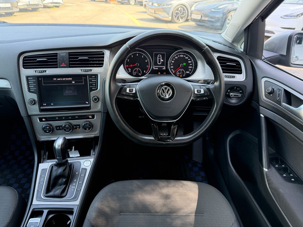 2017 Volkswagen Golf