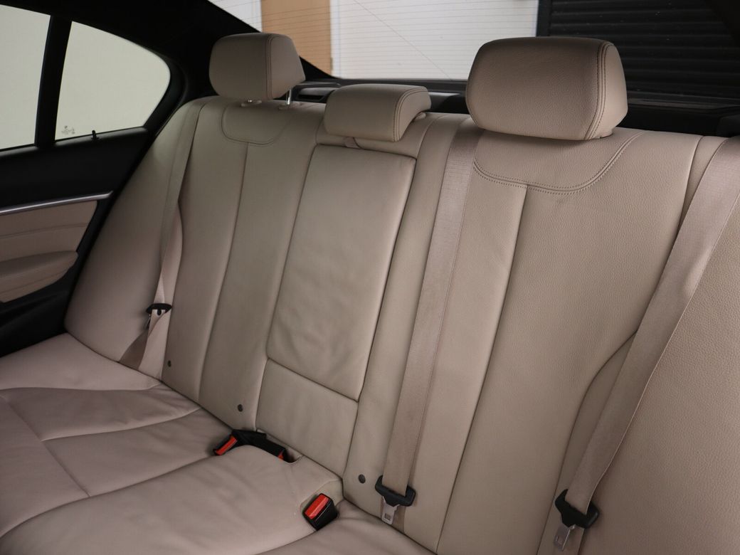 2016 BMW 3 Series