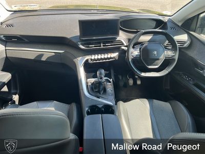 2021 Peugeot 5008