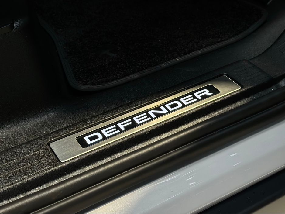 2026 Land Rover Defender