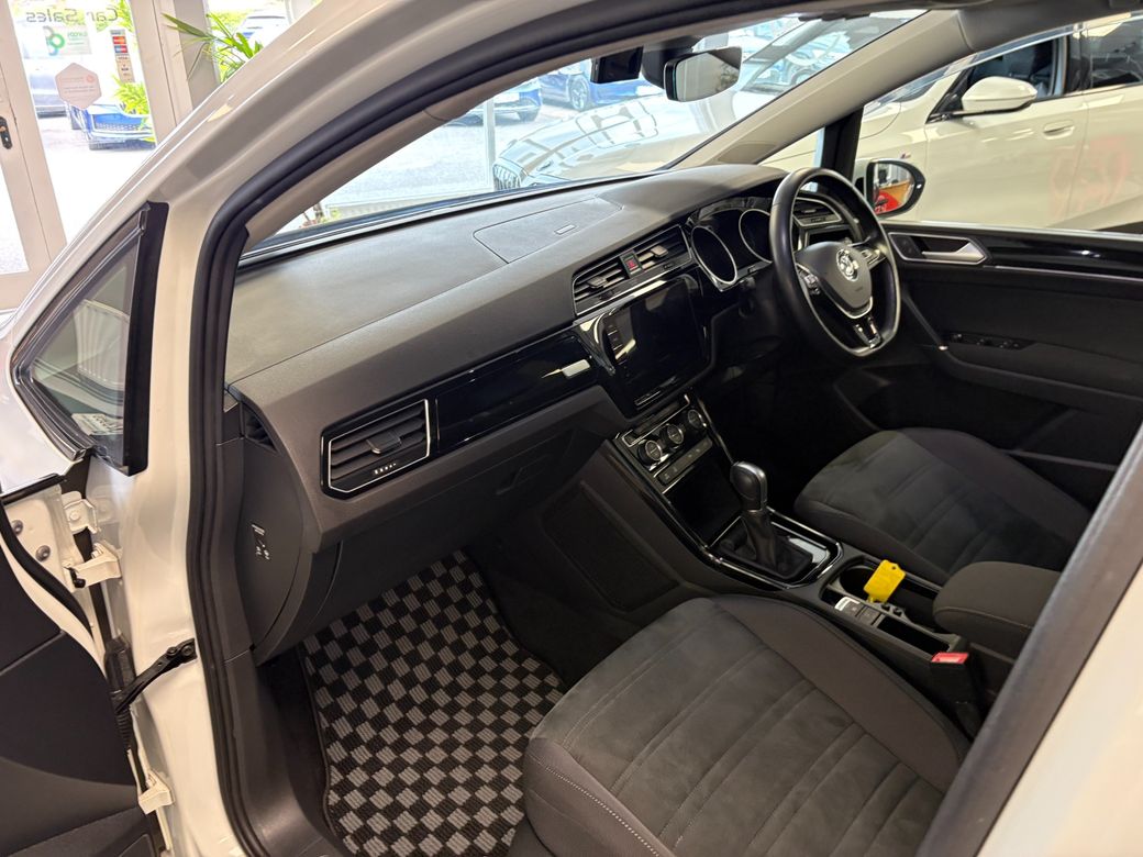 2018 Volkswagen Touran