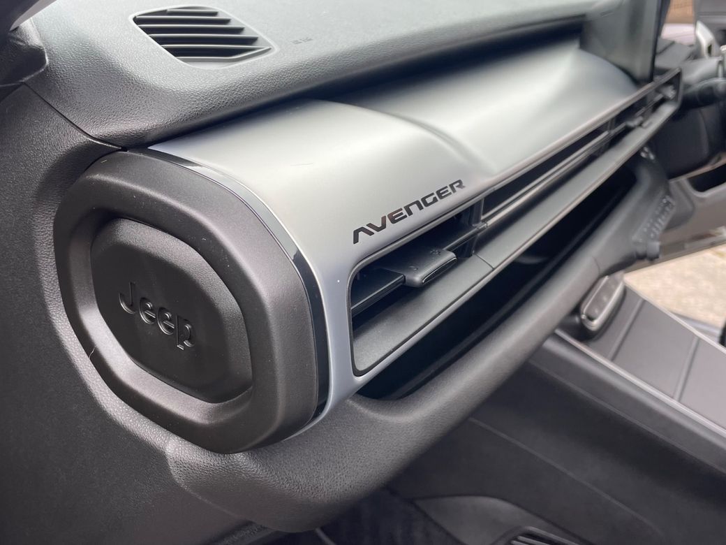 2024 Jeep Avenger