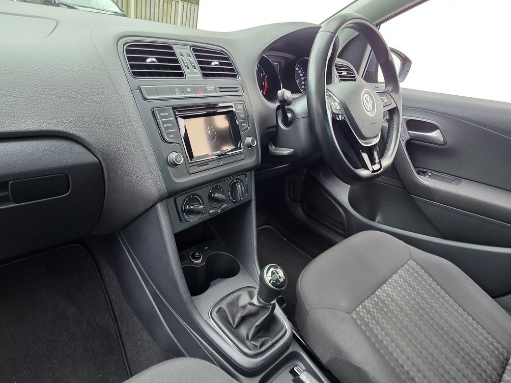 2016 Volkswagen Polo