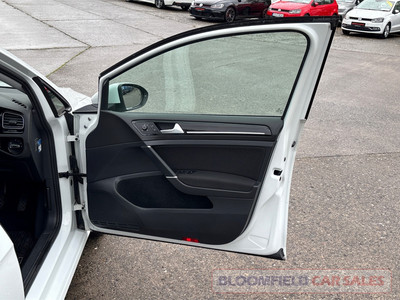 2017 Volkswagen Golf