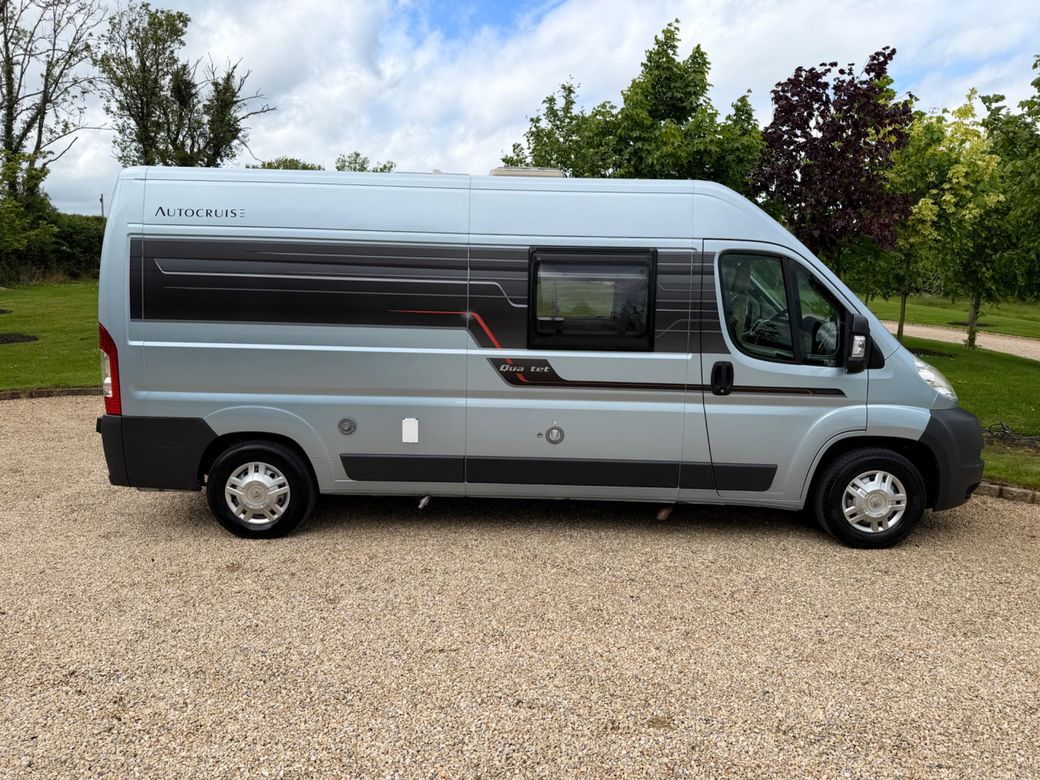 2013 SWIFT  AUTOCRUISE QUARTET R.H.D 4 BERTH 