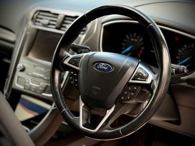 2020 Ford Mondeo
