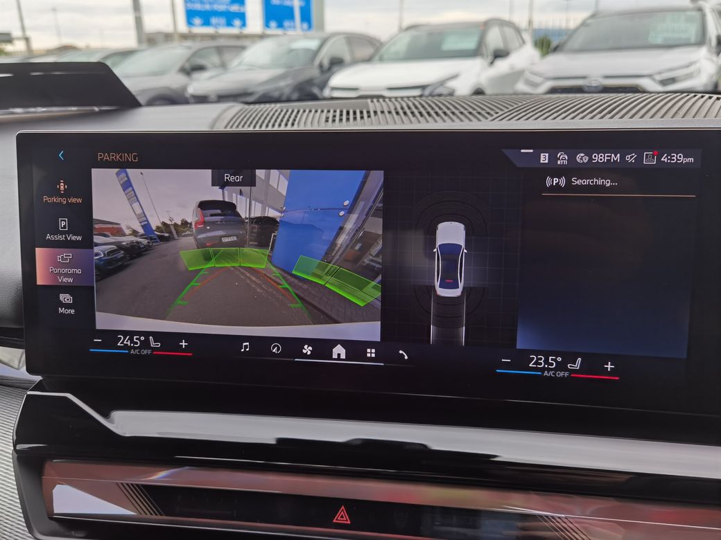 2024 BMW i5