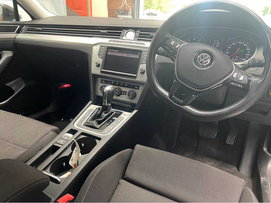 2016 Volkswagen Passat