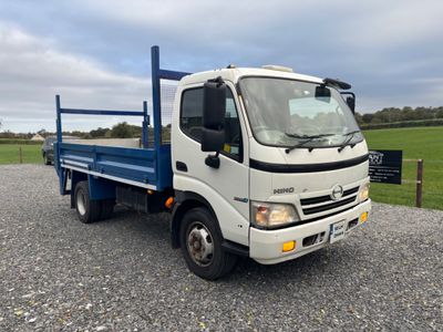 2012 Hino 300