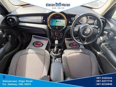 2017 Mini Hatch