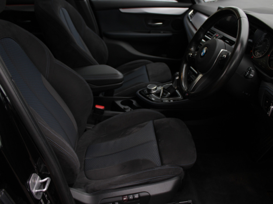 2017 BMW 218