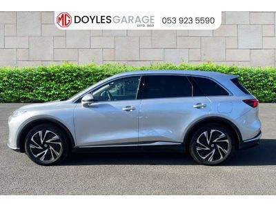 2027 MG MGS6
