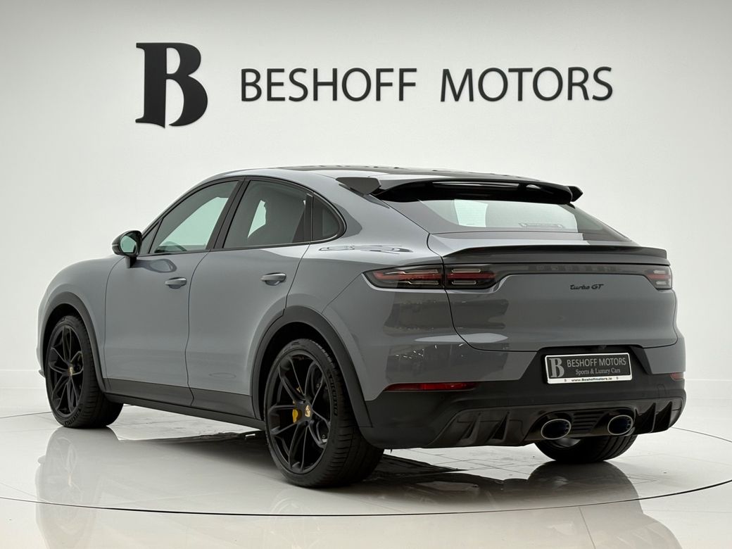 2023 Porsche Cayenne