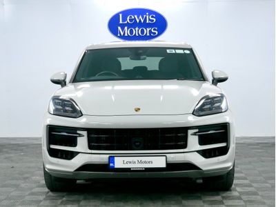 2024 Porsche Cayenne