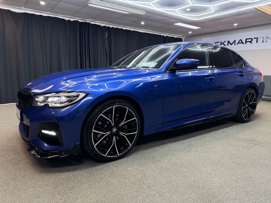 2020 BMW 330