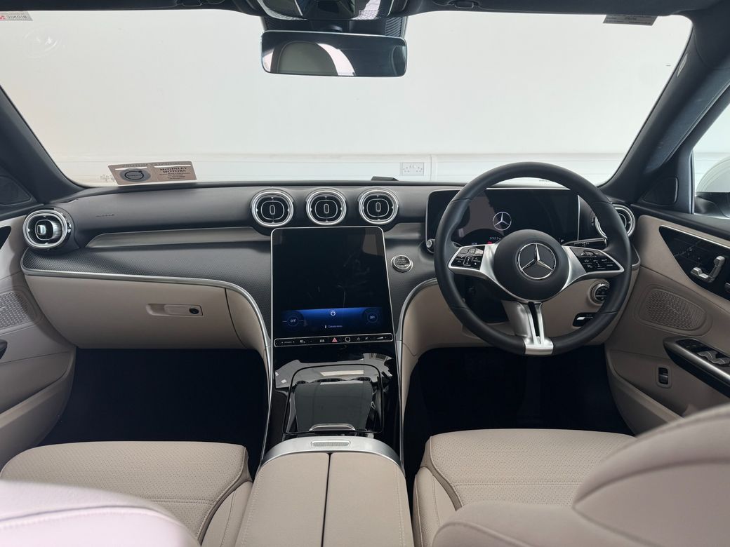 2025 Mercedes-Benz C 180