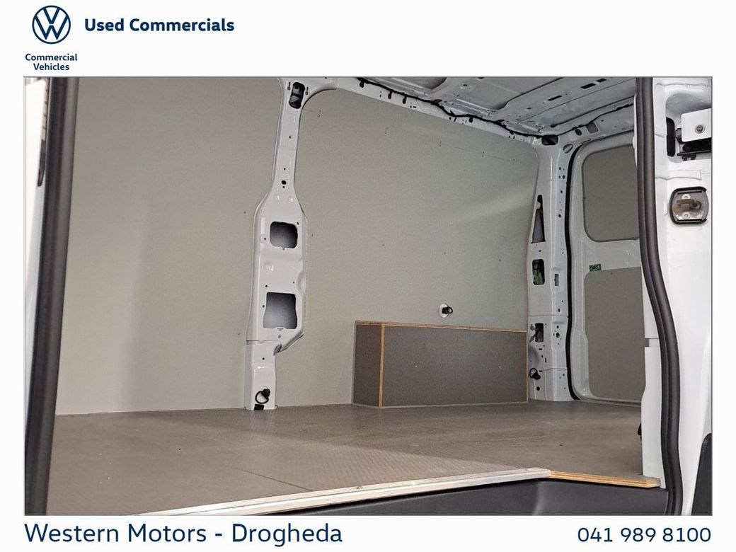 2025 Volkswagen Transporter