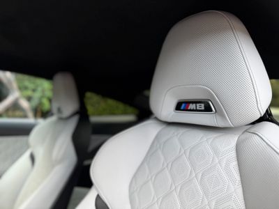 2020 BMW M8