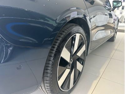 2025 Volvo V60