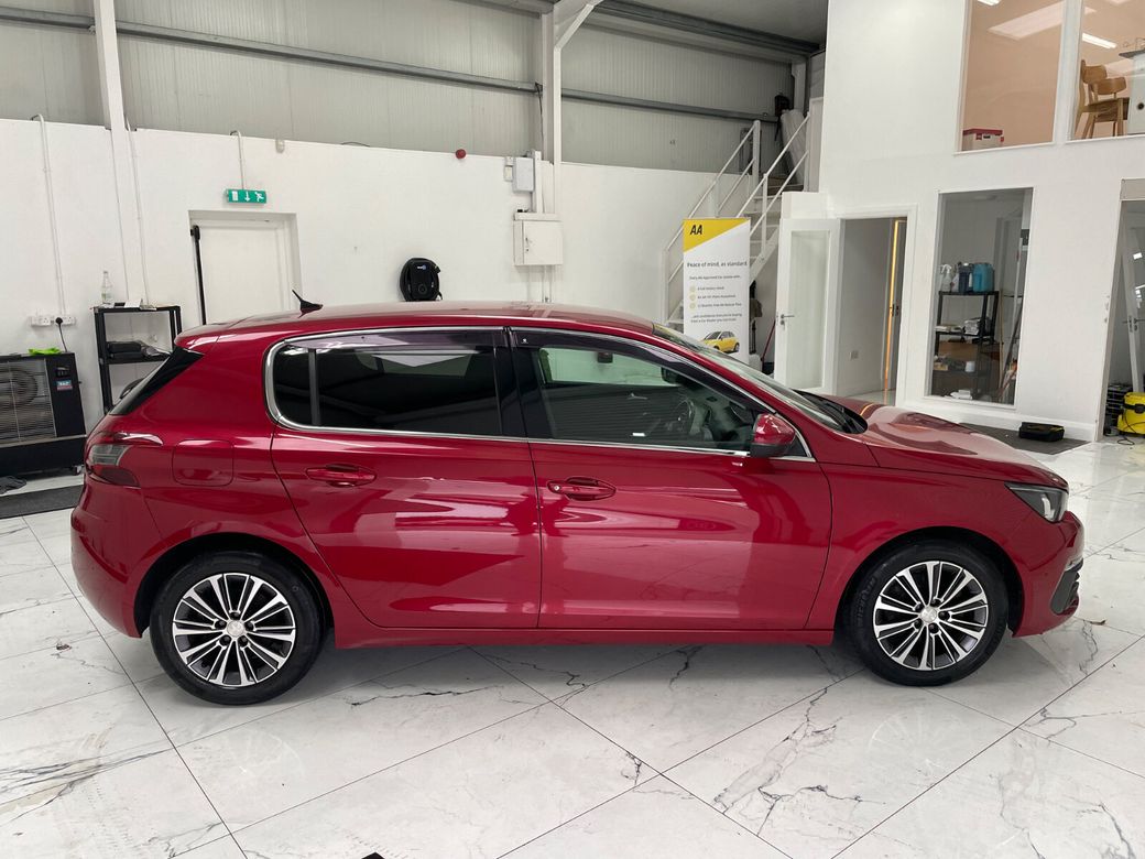 2018 Peugeot 308