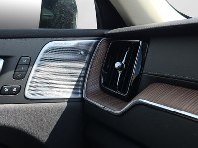 2023 Volvo XC60