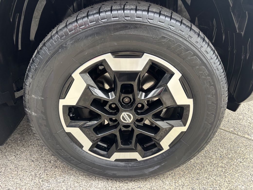 2021 Nissan Navara
